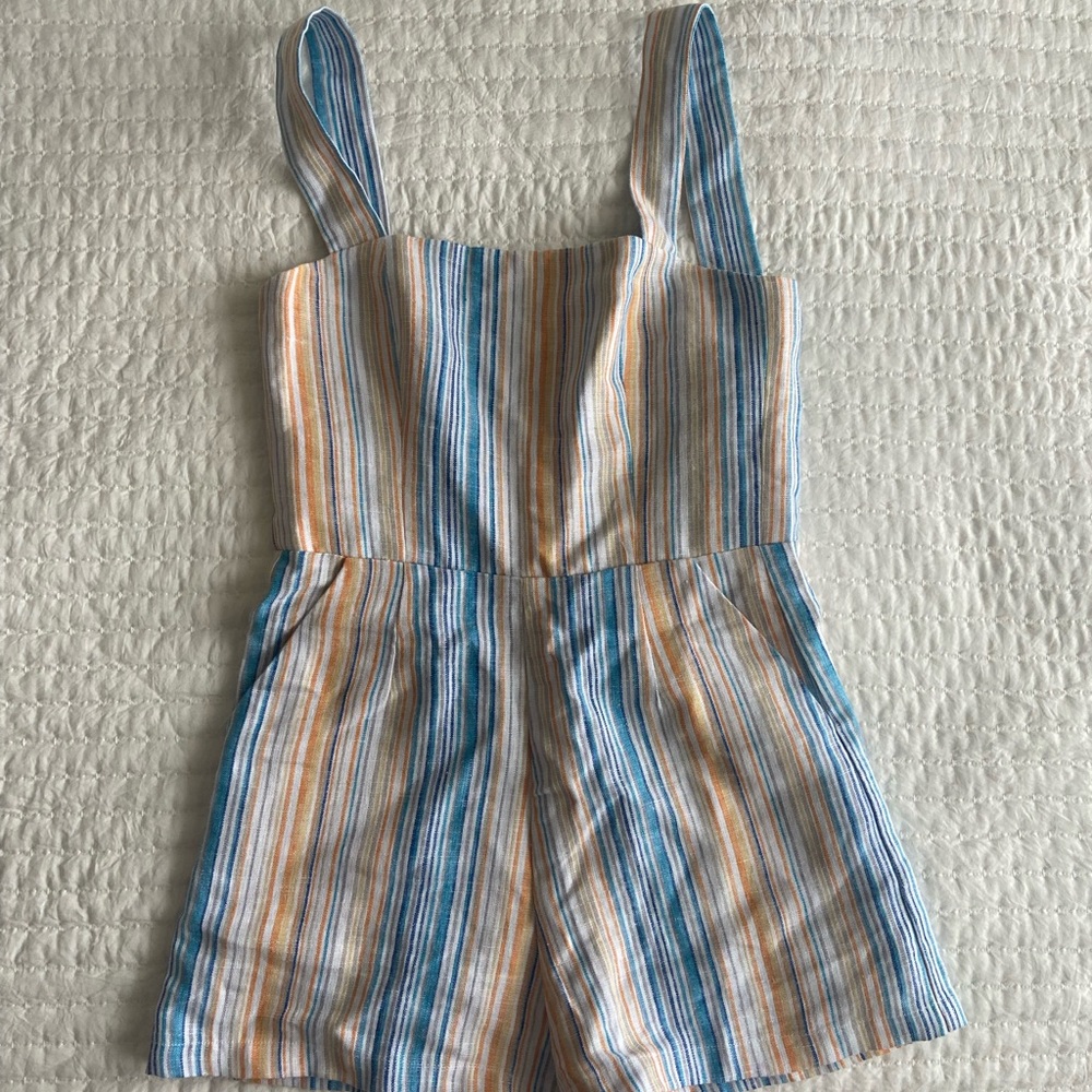 Reformation Linen Romper Small – Never Worn